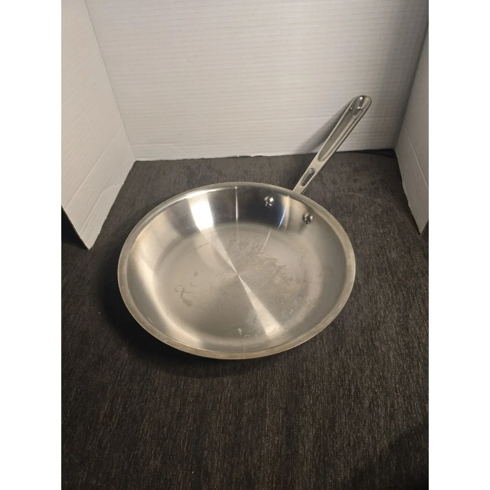 All-Clad D3 10 Inch Stainless Steel Frying Pan Copper Core